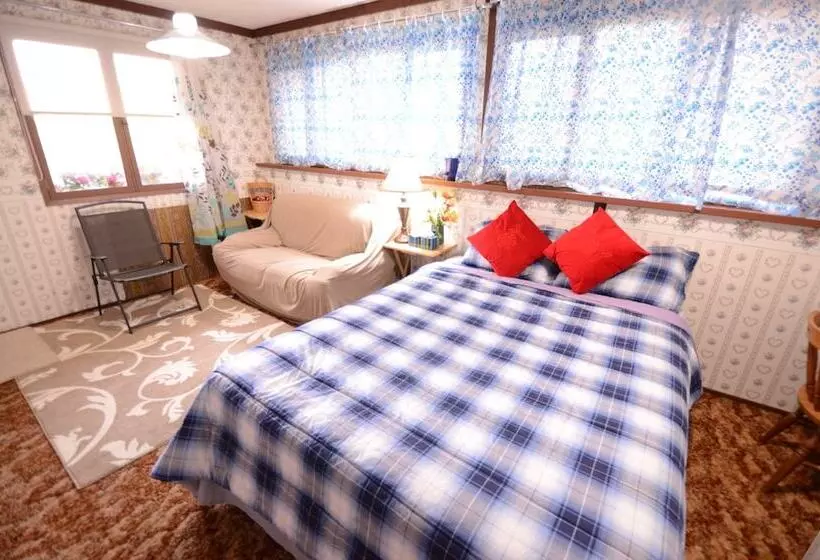 ペンション Fairy's Garden Chalet