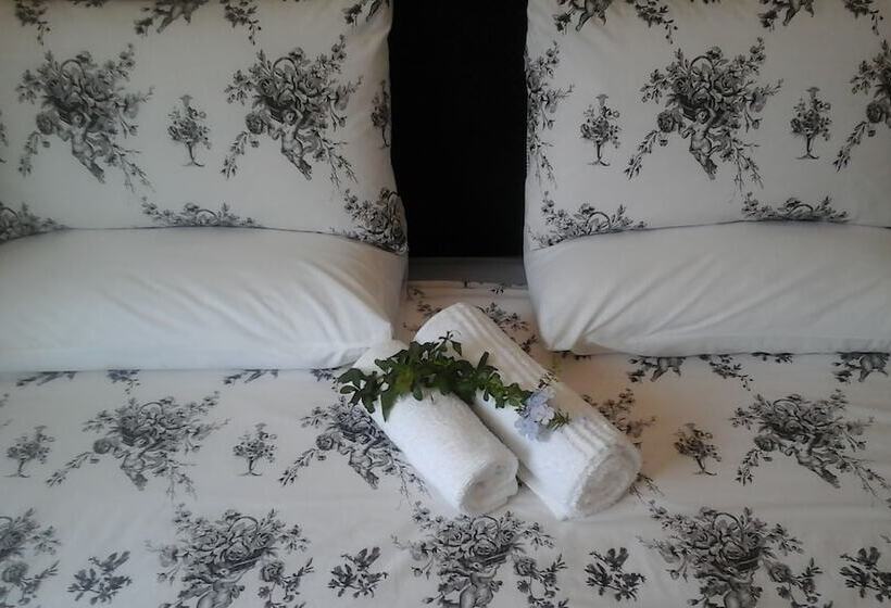 膳宿费 Wells Guest House