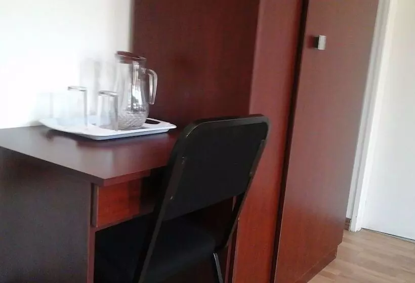پانسیون Wells Guest House