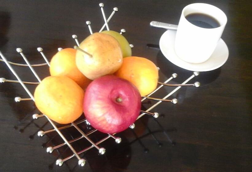 膳宿费 Wells Guest House