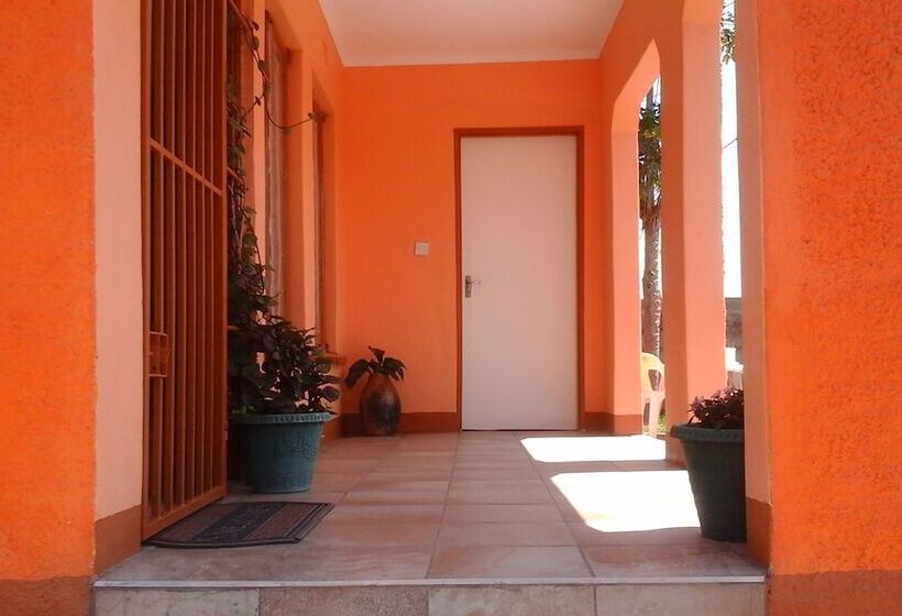 膳宿费 Wells Guest House