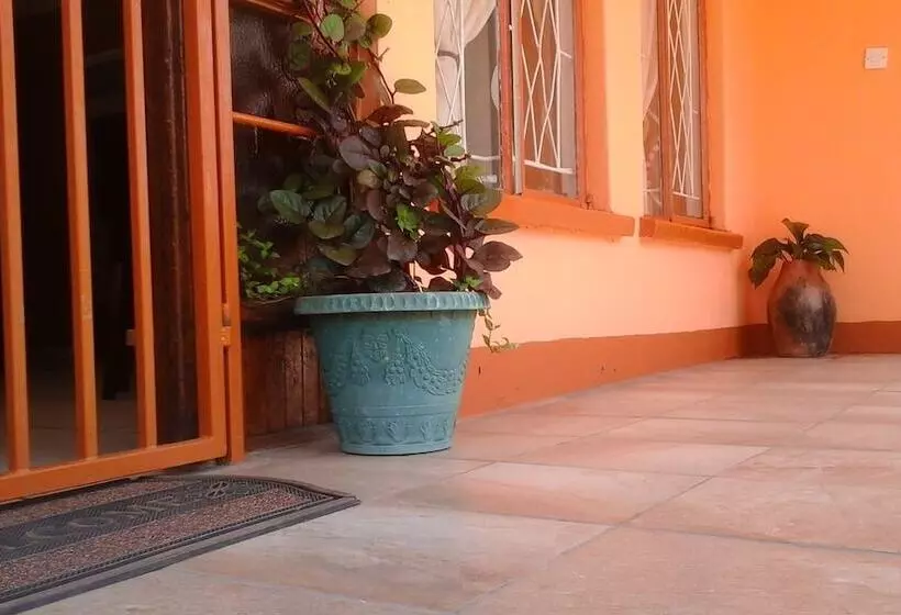 پانسیون Wells Guest House