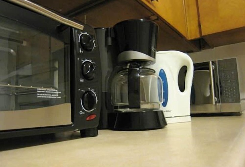 پانسیون Yellowknife Polar Suite