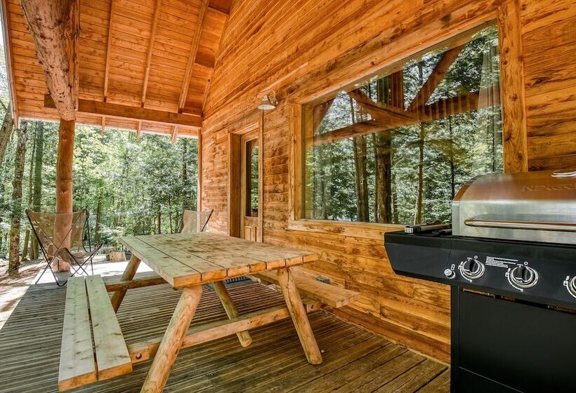 منتجع Huttopia Sutton