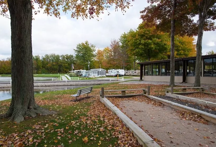 Sun Retreats Geneva On The Lake