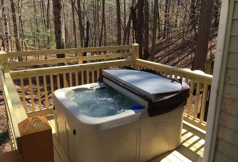 The Hideaway On Hampton