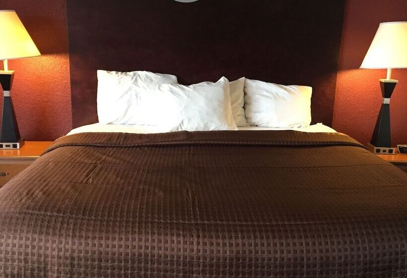 Town And Country Motel