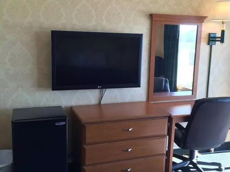 Town And Country Motel