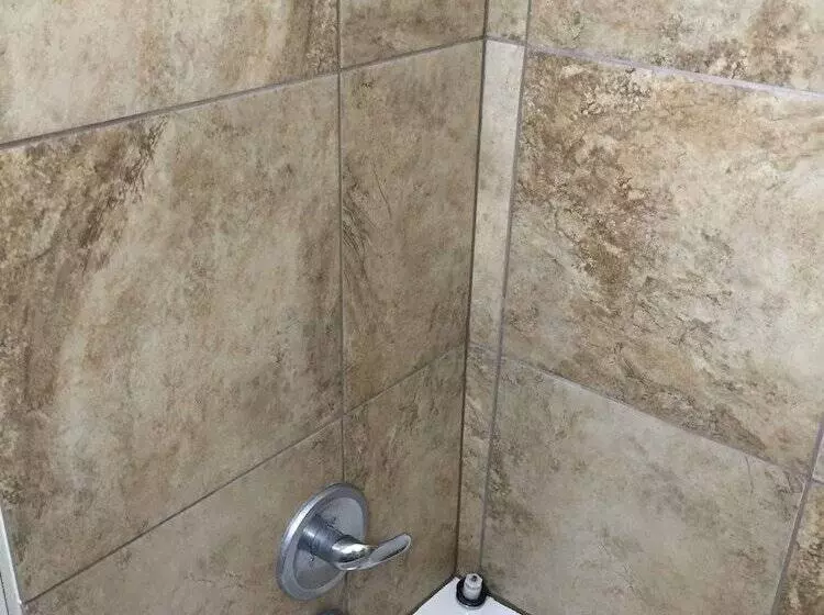 Town And Country Motel