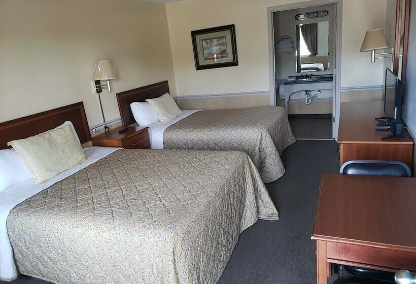 Traveler's Choice Motel