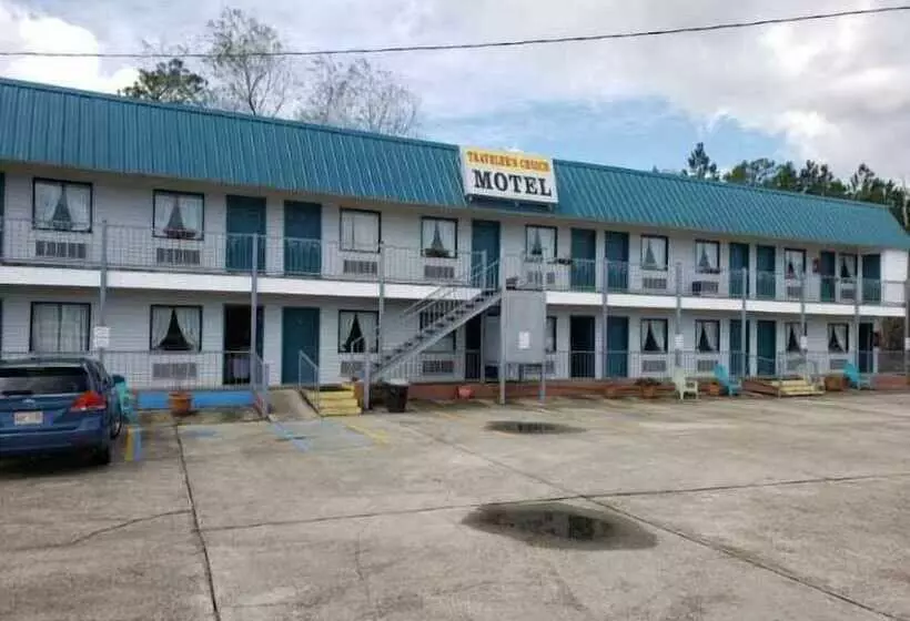 Traveler's Choice Motel