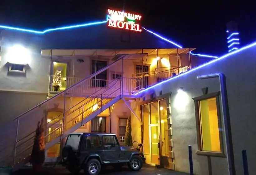 Waterbury Motel