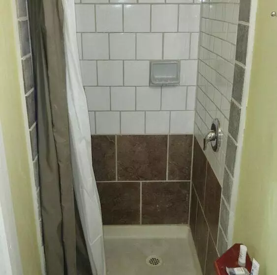 Aamiaismajoitus (B&B) Port Albert Inn