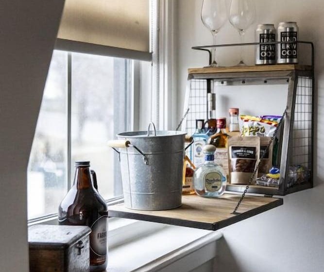 פונדק Wm. Farmer And Sons