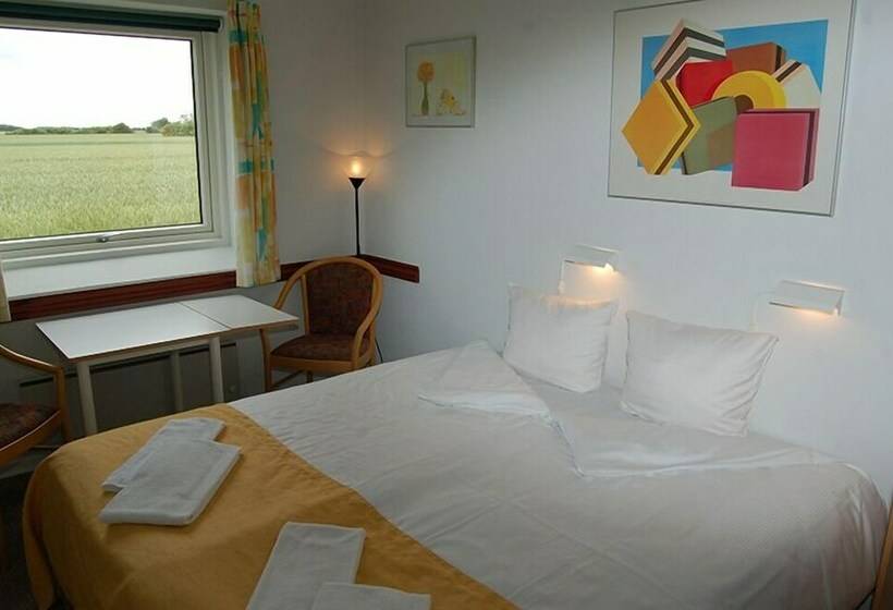 בית מלון כפרי Ballumhus