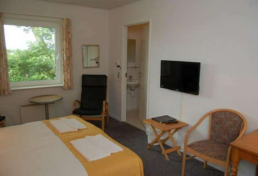 בית מלון כפרי Ballumhus