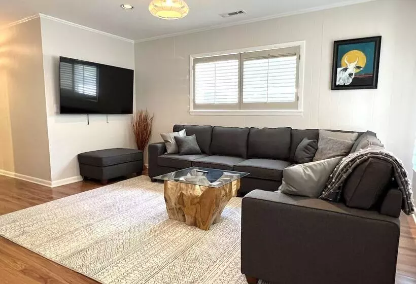 هتل Eureka Zen Cottages