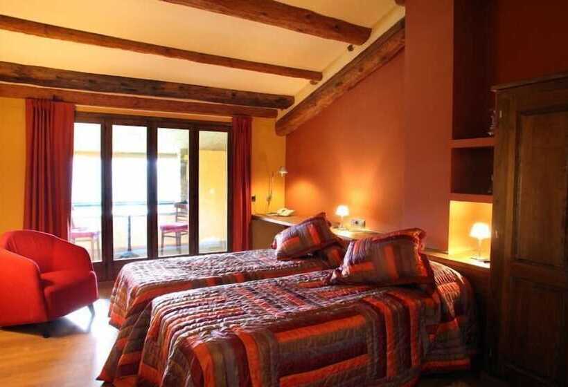 Отель Rural Campalans