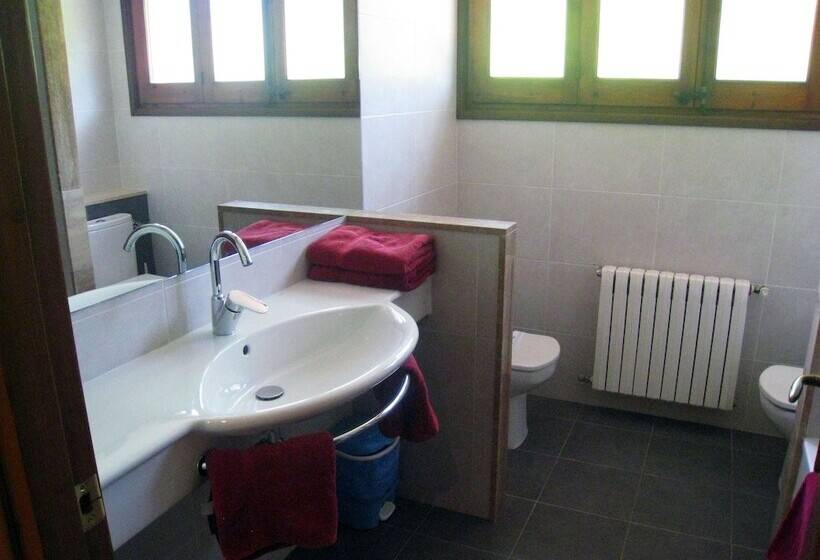 Отель Rural Campalans