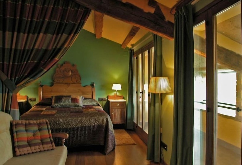 Отель Rural Campalans