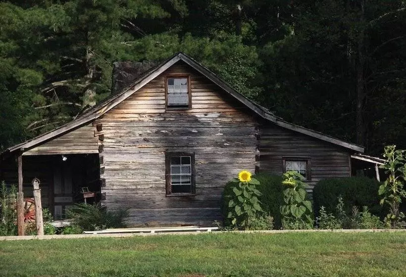 Maaseutuhotelli Pisgah View Ranch