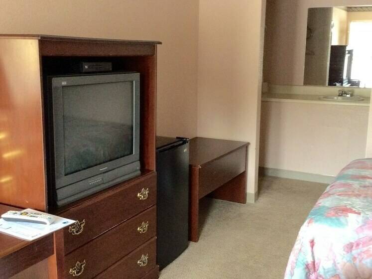 فندق على الطريق Budget Inn