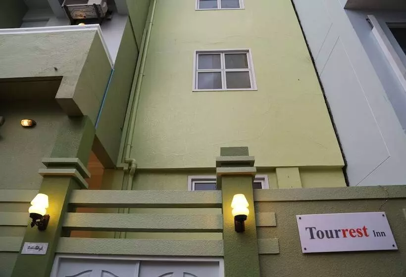 پانسیون Tour Rest Inn