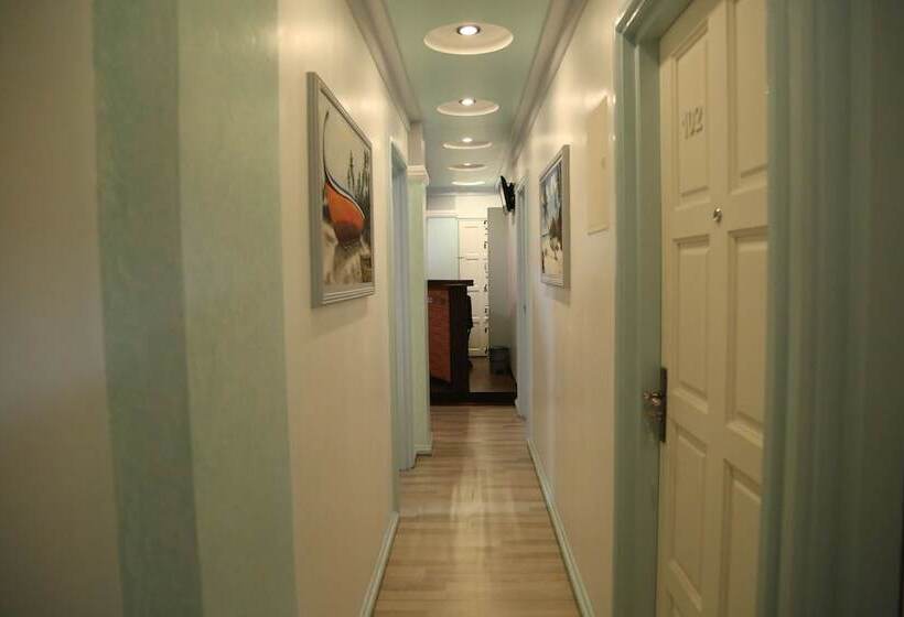 پانسیون Tour Rest Inn