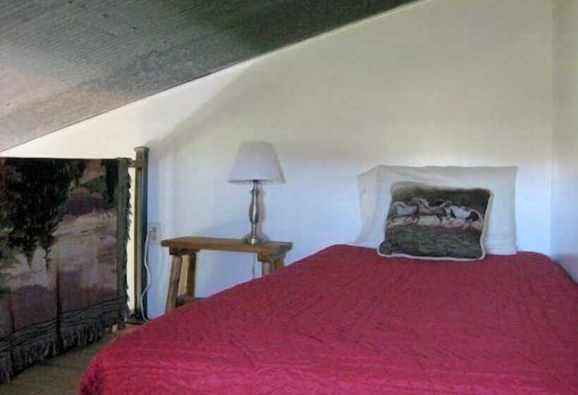 Travelers Rest Lodge