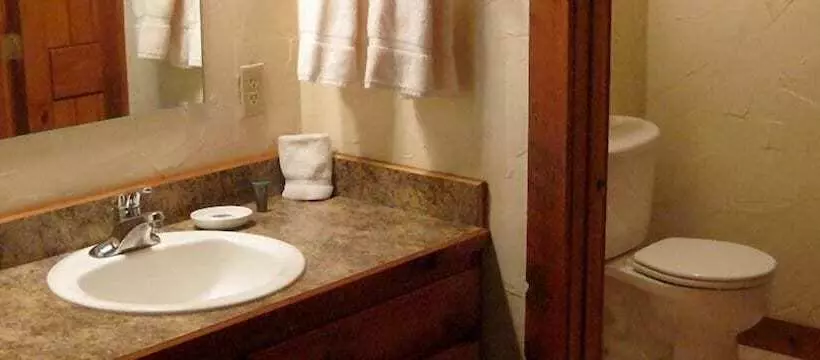 Travelers Rest Lodge