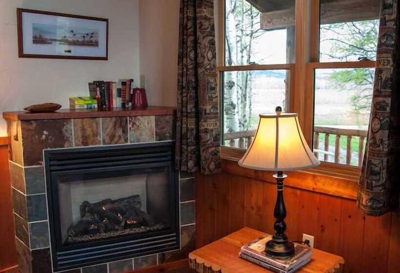 Travelers Rest Lodge