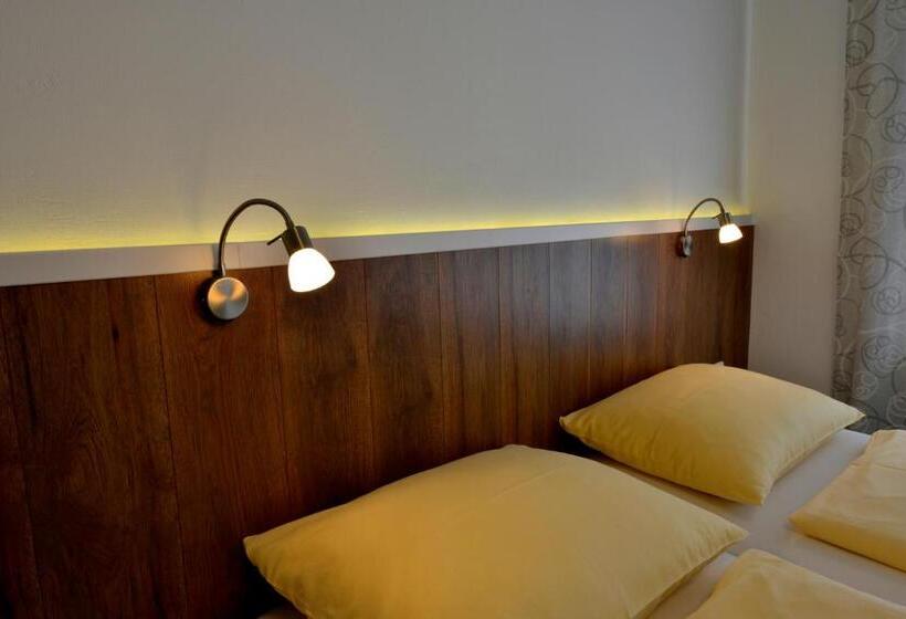 Bed and Breakfast Pension Gambrinus