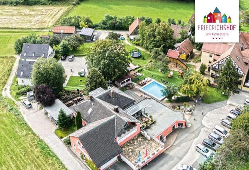 Familienhotel Friedrichshof