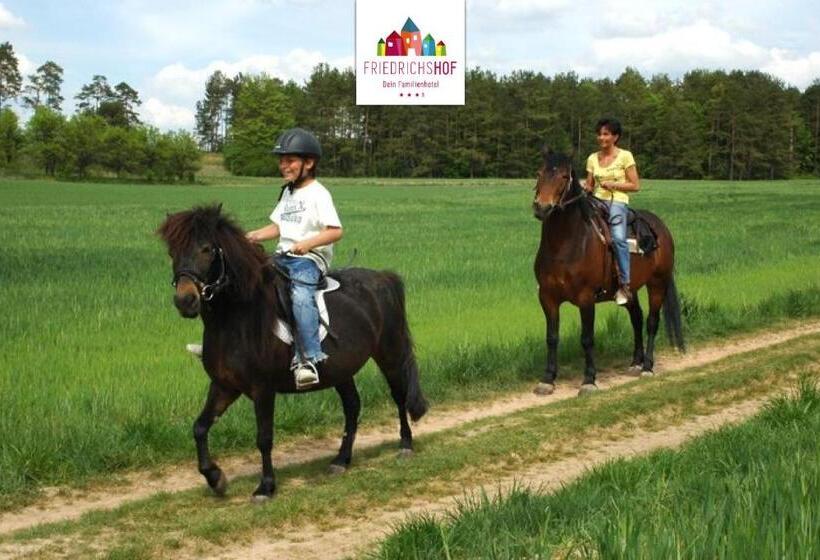 Familienhotel Friedrichshof
