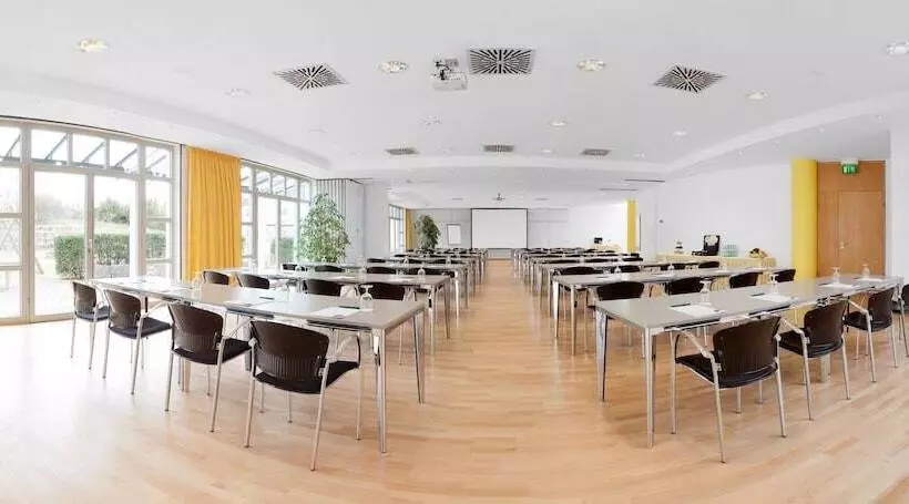 Отель Akazienhaus