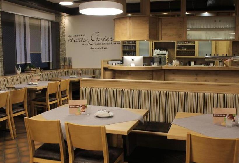 Landhotel Gasthof Zur Krone