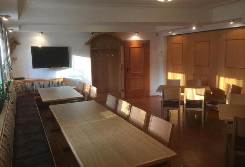 Landhotel Gasthof Zur Krone