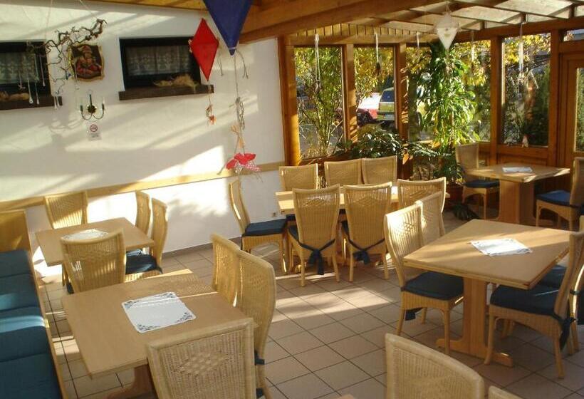 Landhotel Gasthof Zur Krone