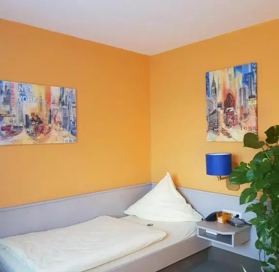 Hotel Lindenhof Frankfurt Airport