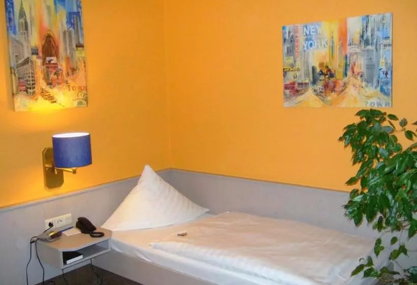 Hotel Lindenhof Frankfurt Airport