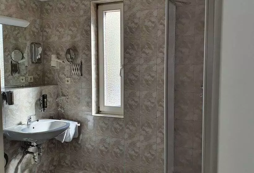 Отель Postbauer Heng, E Mobilität, Ladestationen Für Elektroautos