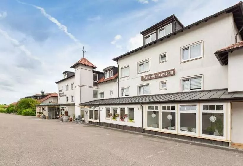 בית מלון כפרי Restaurant Südpfalz Terrassen