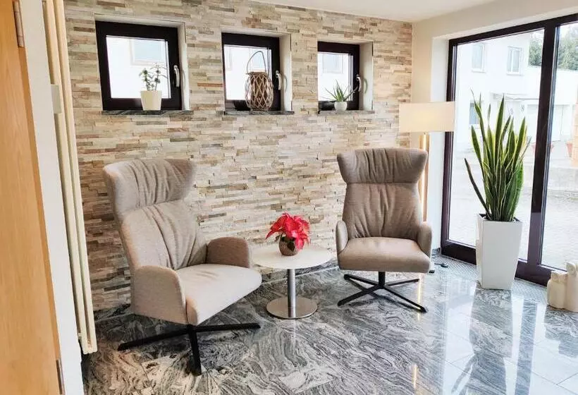 Отель Restaurant Zur Linde