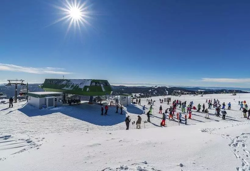 호텔 Waldeck Mit Restaurant Florian S