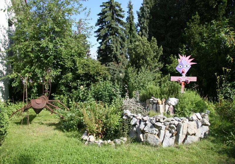 بنسيون Gasthof Alte Post   Restaurant Offen