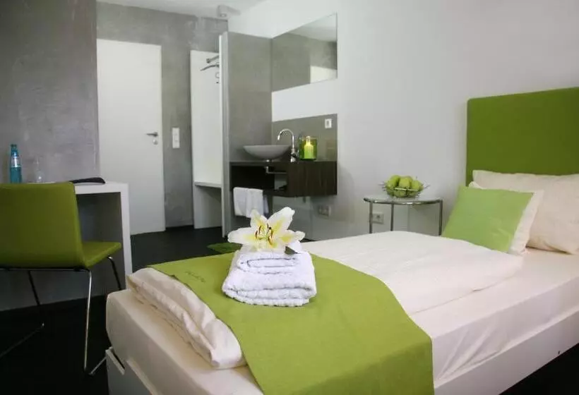 ペンション Gasthof Alte Post   Restaurant Offen