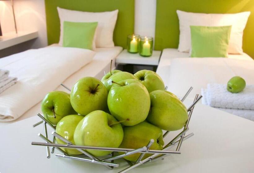 بنسيون Gasthof Alte Post   Restaurant Offen