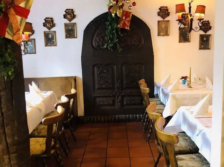 Пансион Landgasthof Zum Schwarzen Roß