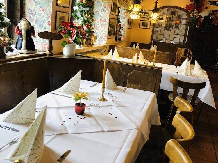 פנסיון Landgasthof Zum Schwarzen Roß