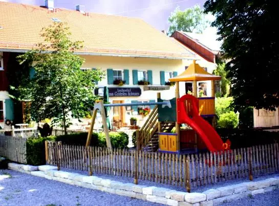 Отель Zum Goldenen Schwanen